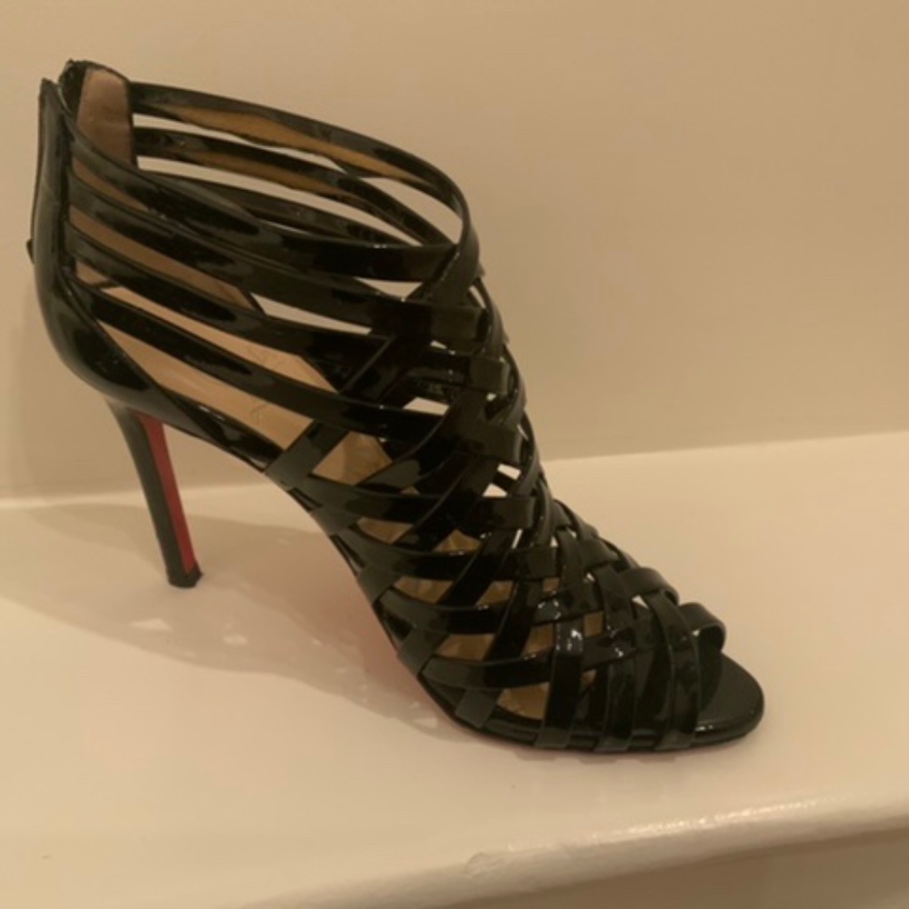 Christian Louboutin shoe boots, black patent leather, size 37.5
